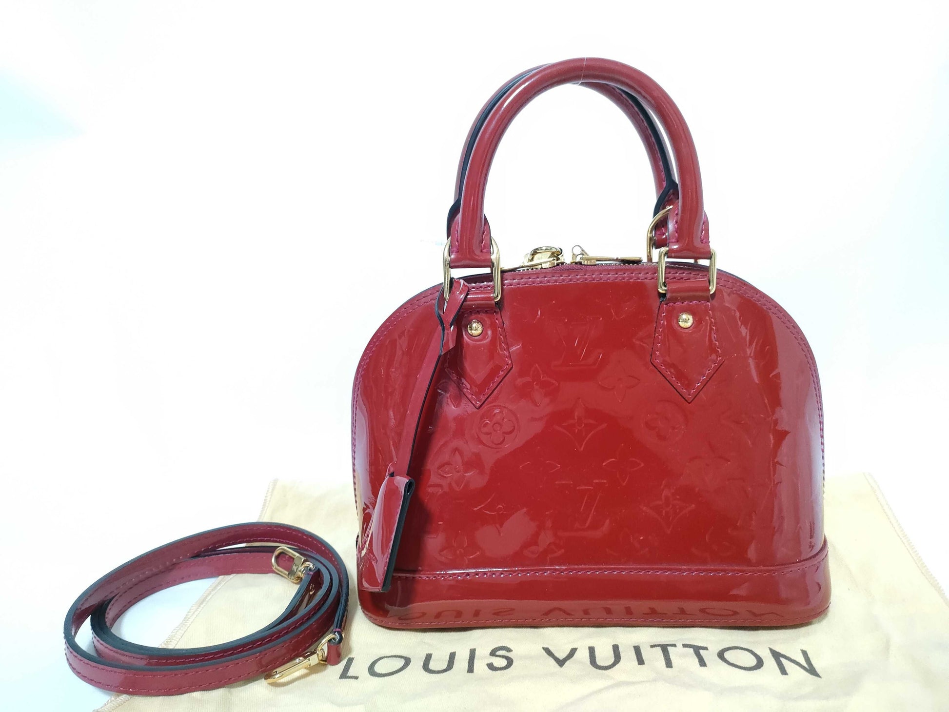 LOUIS VUITTON Vernis Alma BB Handbag