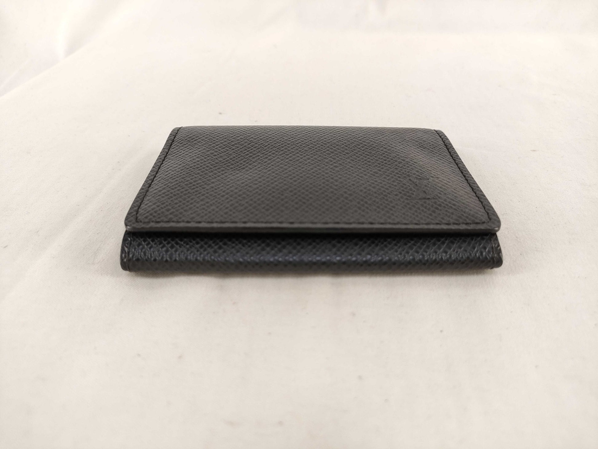 LOUIS VUITTON Taiga Louis Vuitton/Business Card Envelope Card Case, Pass Case, Business Card Holder