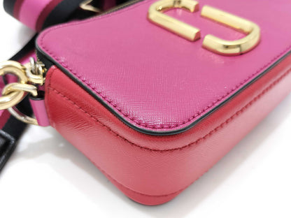 MARC JACOBS Marc Jacobs Snapshot Shoulder Bag Pink Shoulder Bag