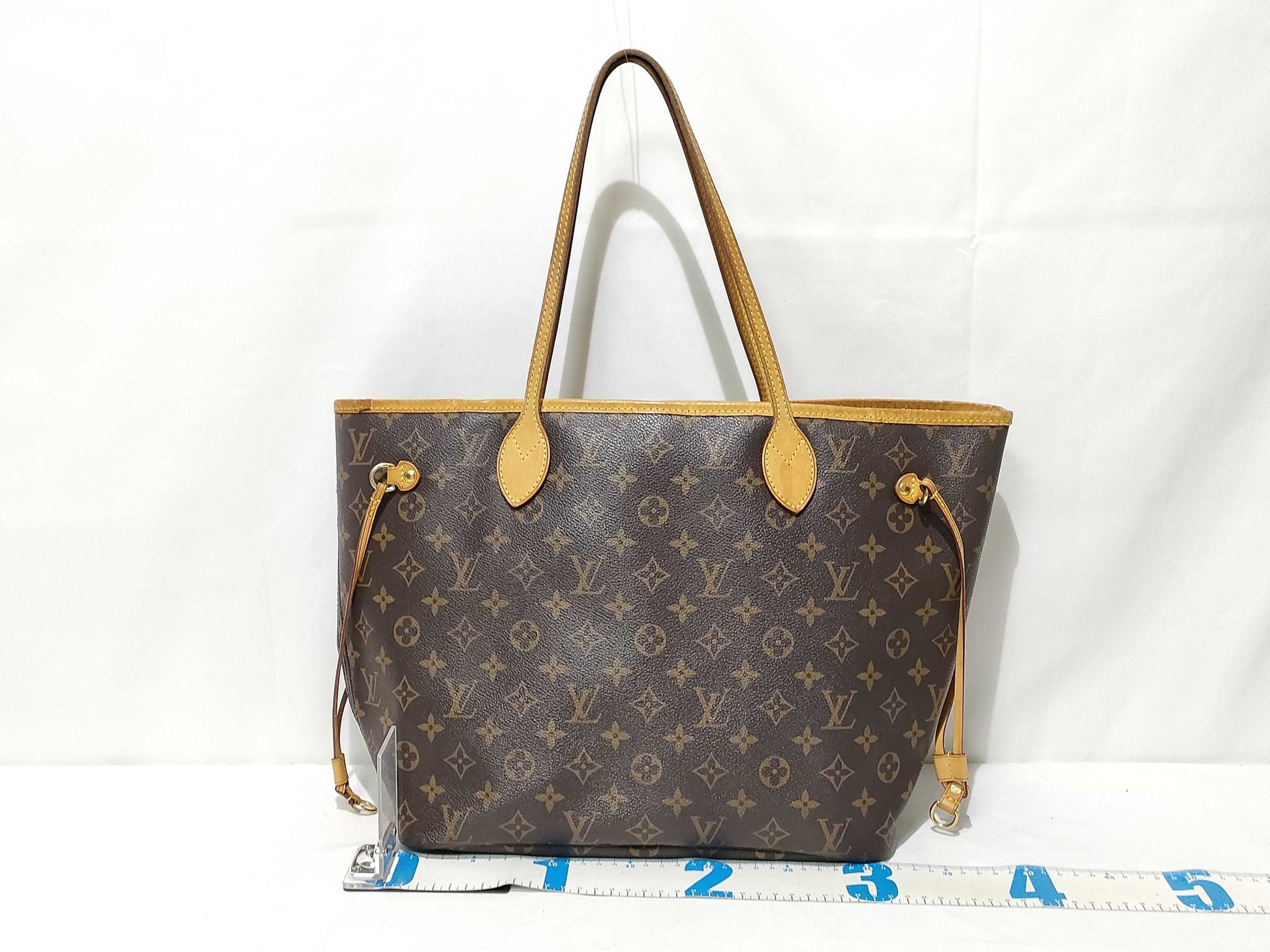 LOUIS VUITTON Monogram Vuitton Monogram Never Full Tote Bag