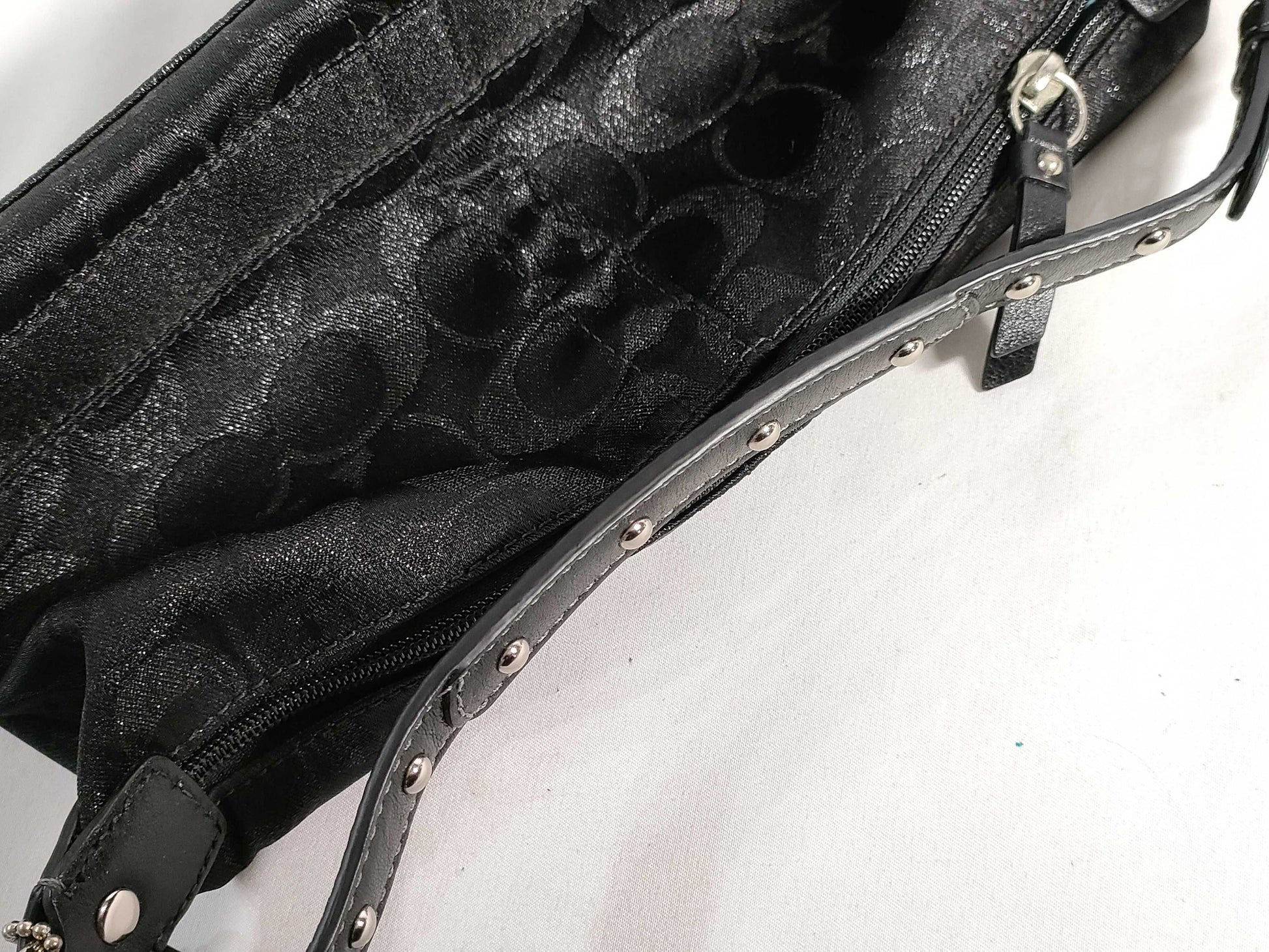 COACH Signature Coach Pouch 3-Piece Set