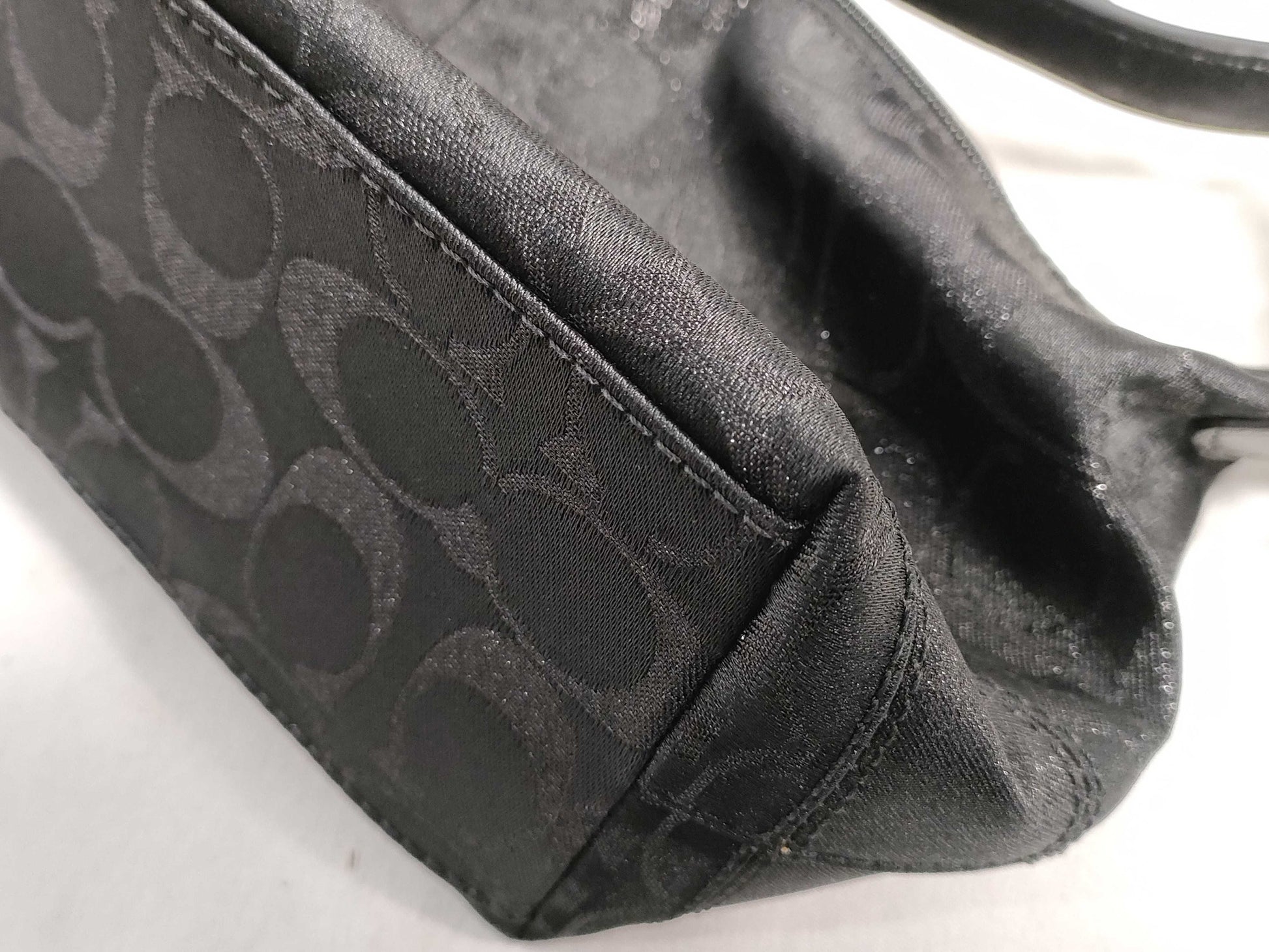 COACH Signature Coach Pouch 3-Piece Set