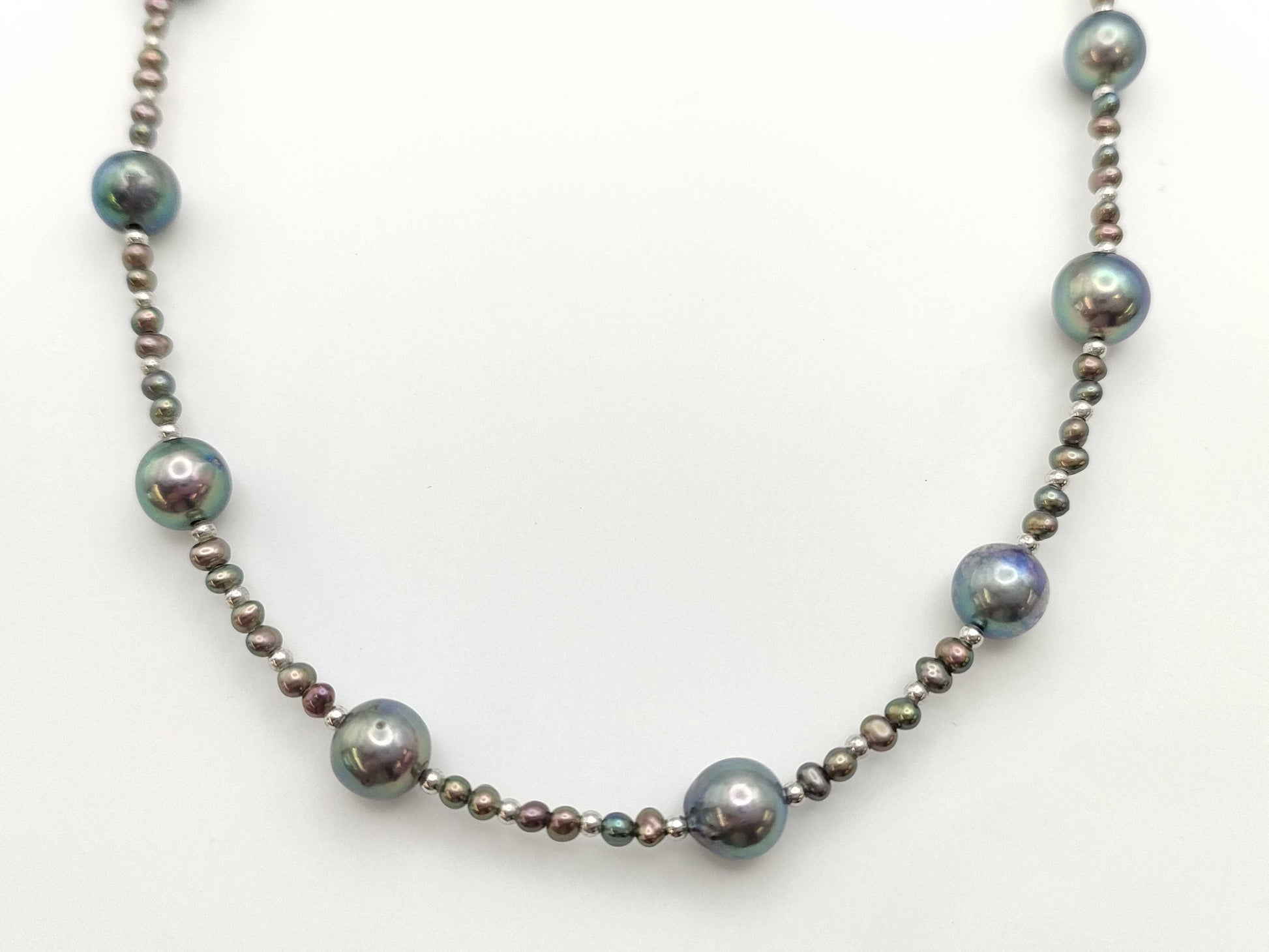 Semi-Round Pearl Necklace 3.0-7.6mm Diameter, 38.6g