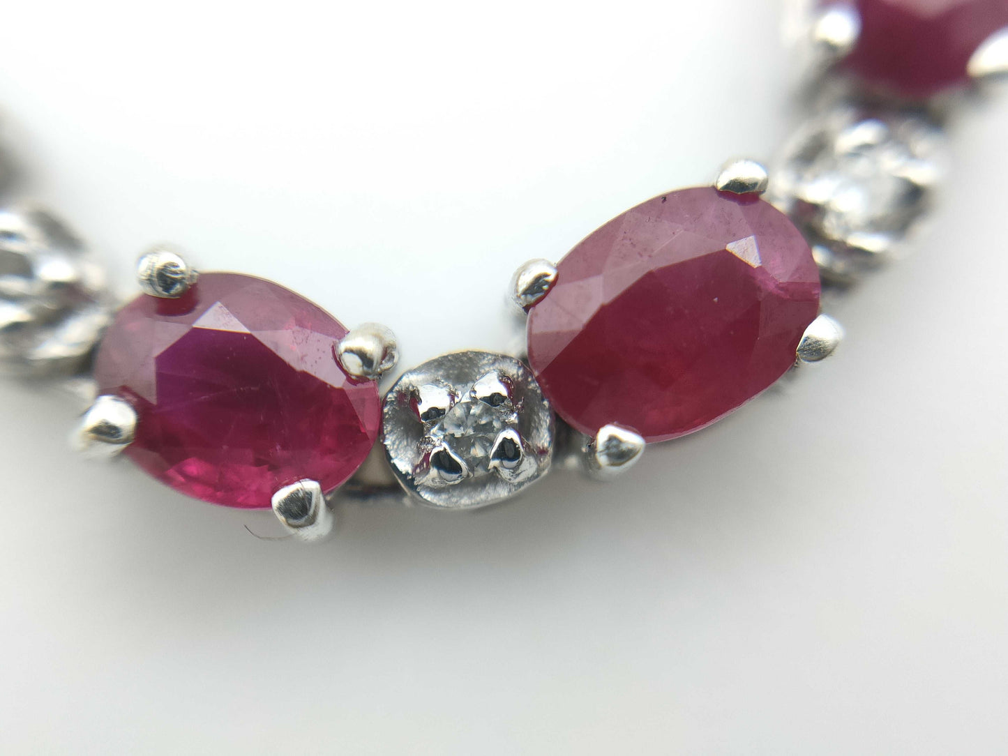 R14.32ct D0.73ct K17WG 17.2g Necklace 