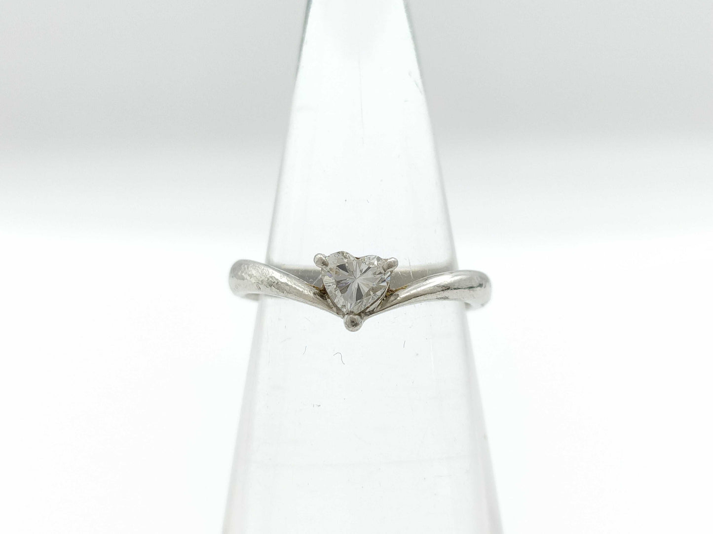 D0.220ct Pt900 2.4g Ring 