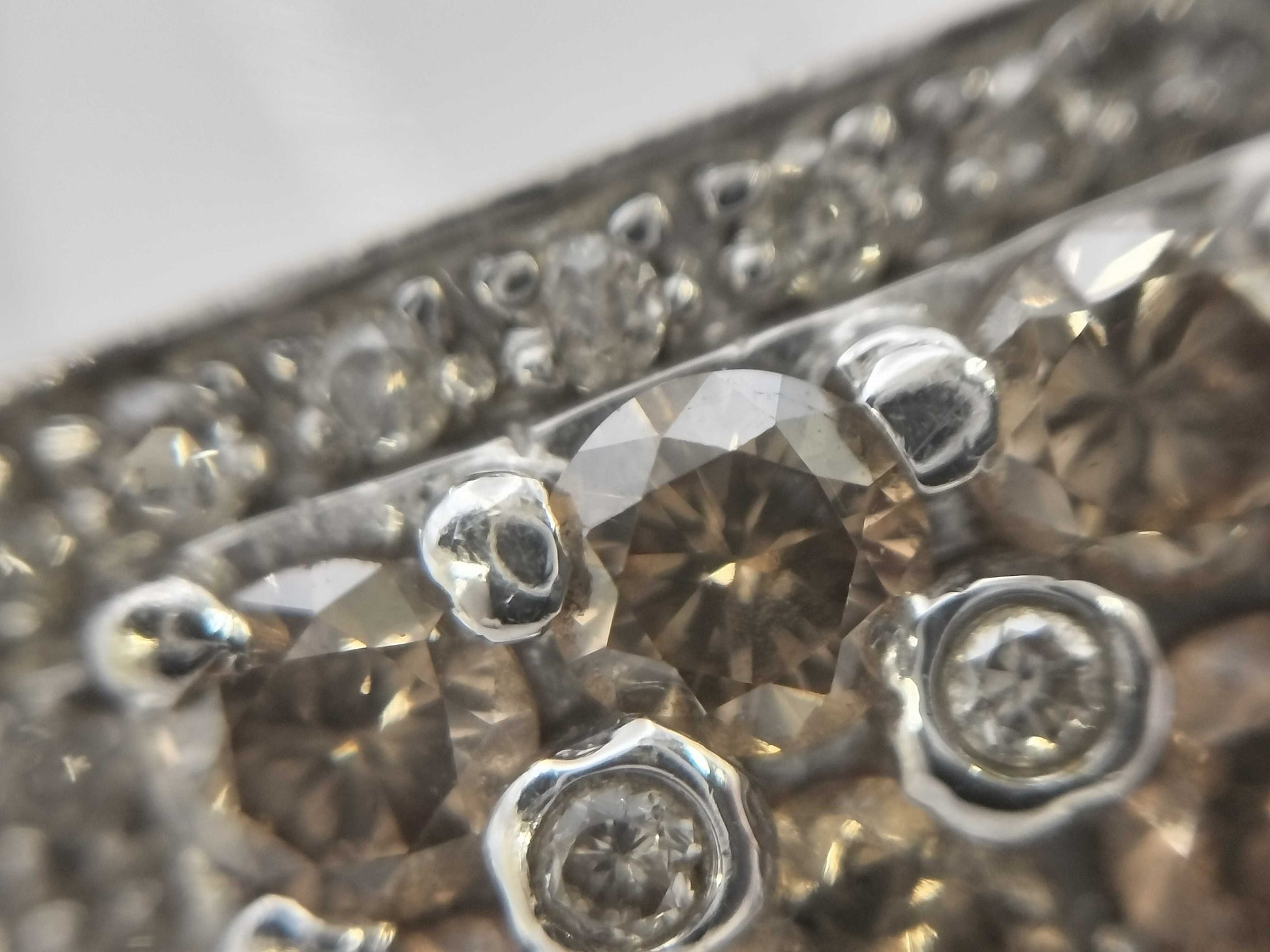 D2.58ct 750 10.4g Ring 