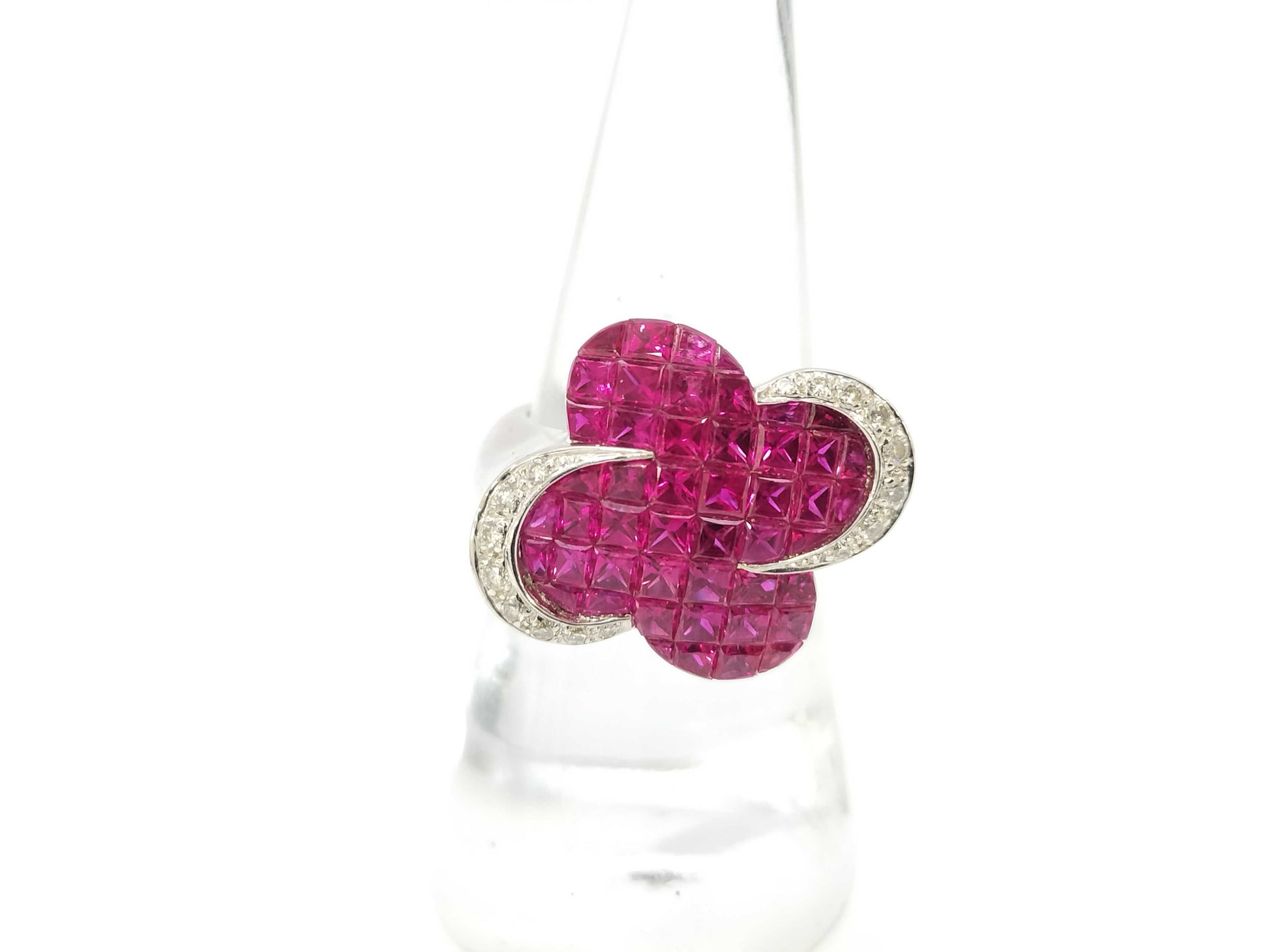 R6.65ct D0.20ct K18WG 10.1g Ring 
