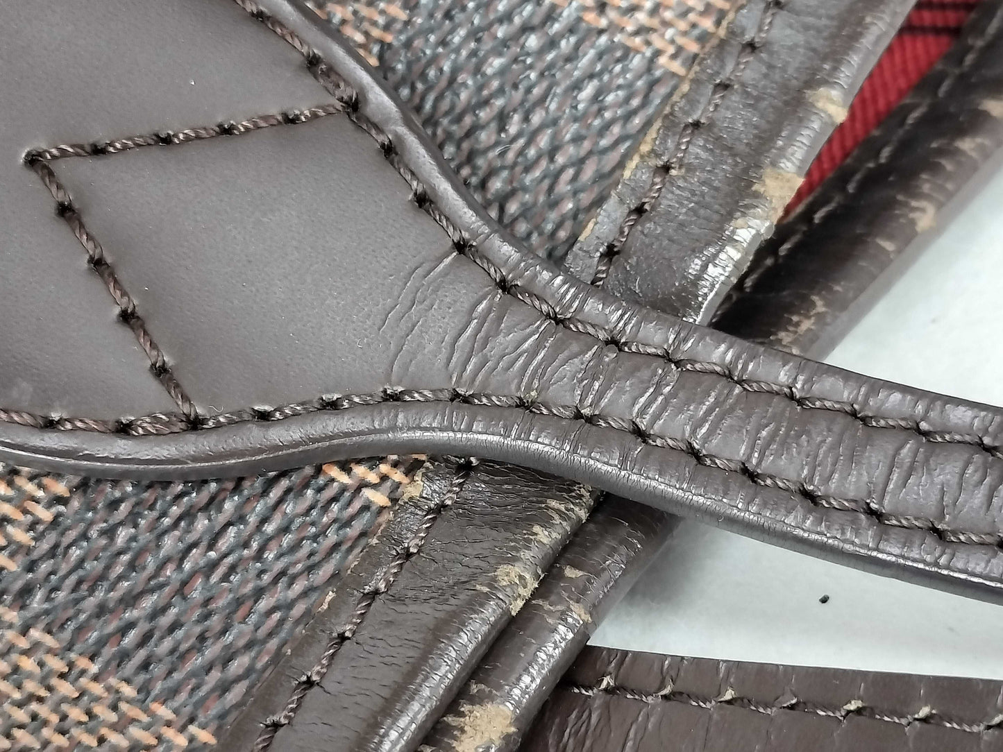 LOUIS VUITTON Damier Neverfull MM Tote Bag