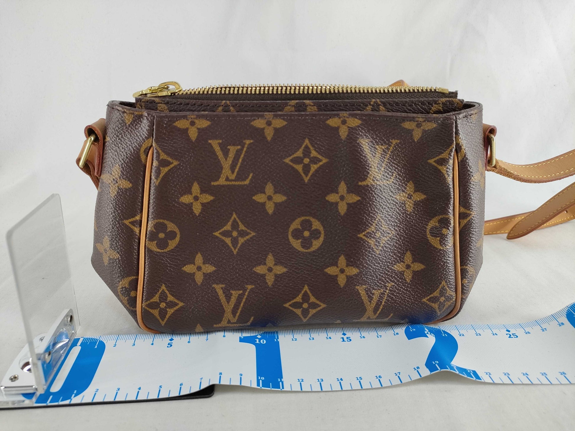 LOUIS VUITTON Monogram LV Monogram Vivacite PM M51165/SA0094 Shoulder Bag