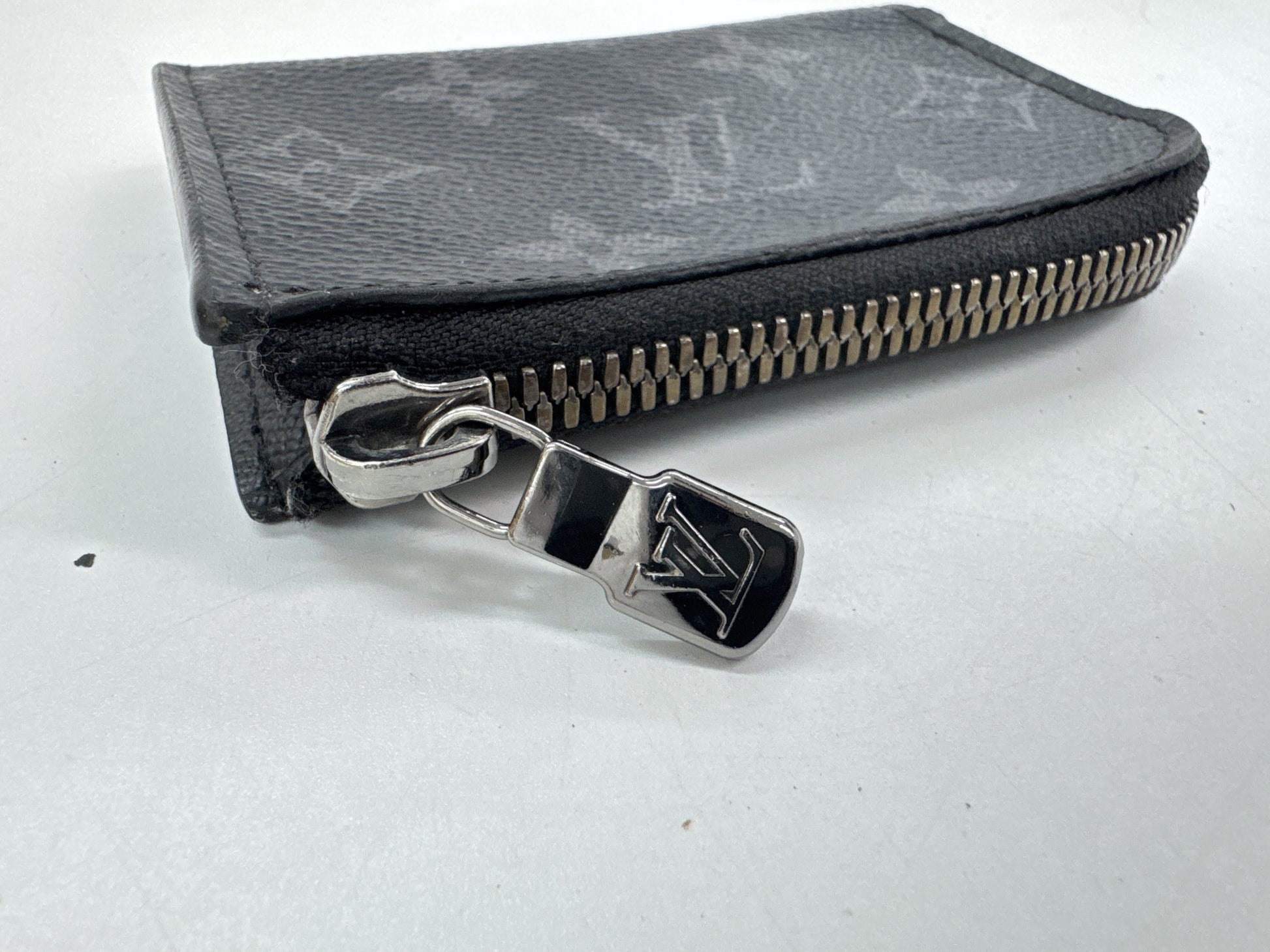 LOUIS VUITTON M63536 Eclipse Porte Monnaie Jour MB1129 Coin Case