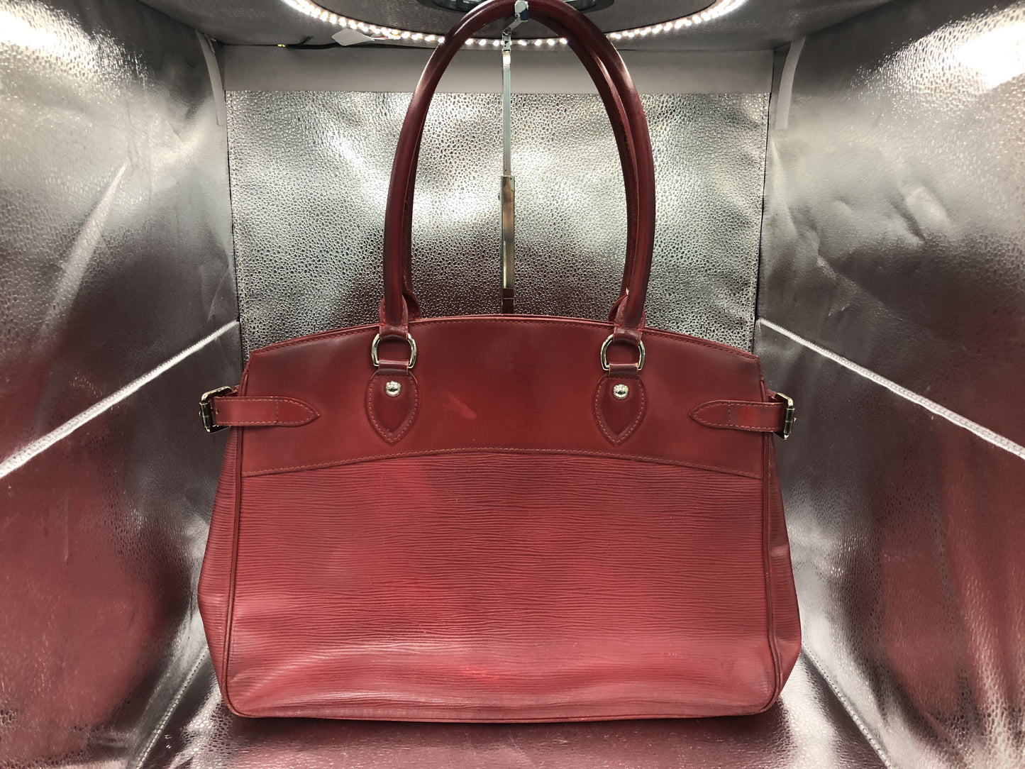 LOUIS VUITTON Epi Passi PM M5925E SN0066 Rouge Tote Bag