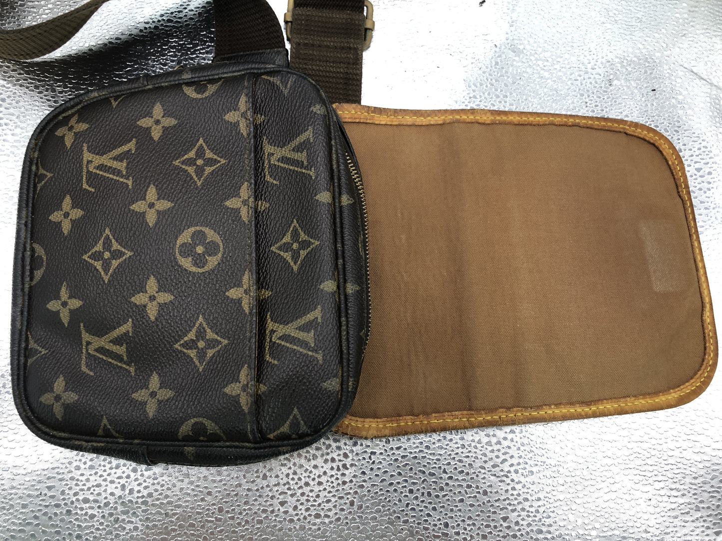 LOUIS VUITTON Monogram Bumback Boss Fall M40108 SP1026 PVC Brown Shoulder Bag