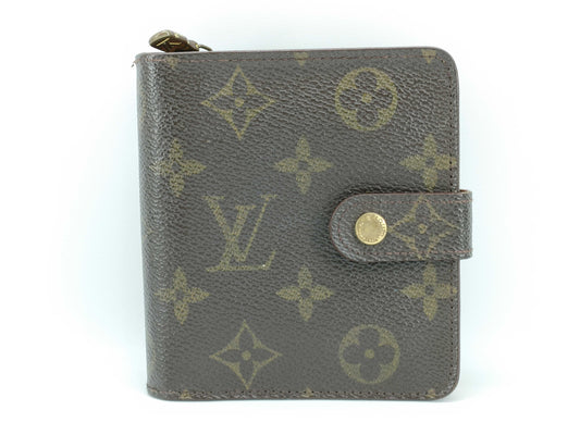 LOUIS VUITTON Monogram Folding Wallet