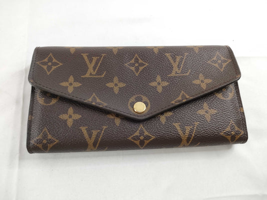LOUIS VUITTON Monogram LOUIS VUITTON Long Wallet Monogram Wallet