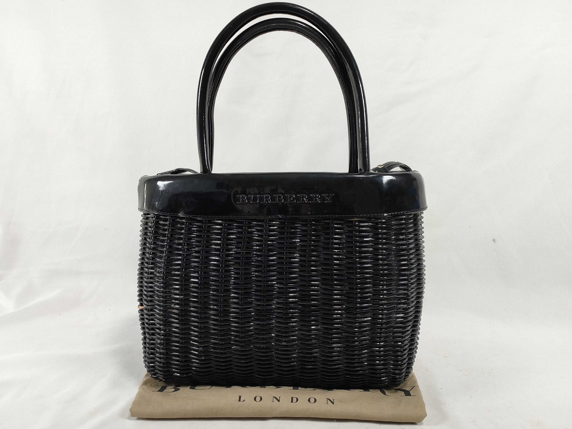 BURBERRY Basket Bag Handbag