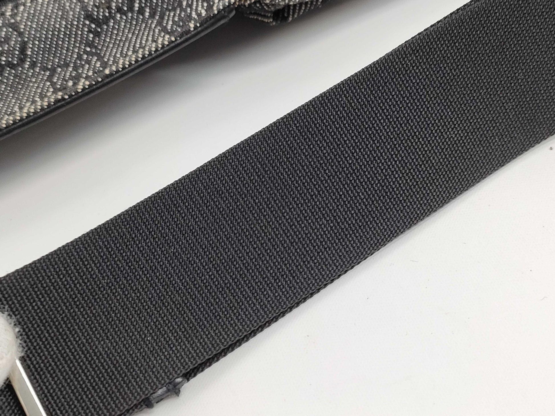 GUCCI GG Supreme 28566 Body Bag Waist Pouch Bag