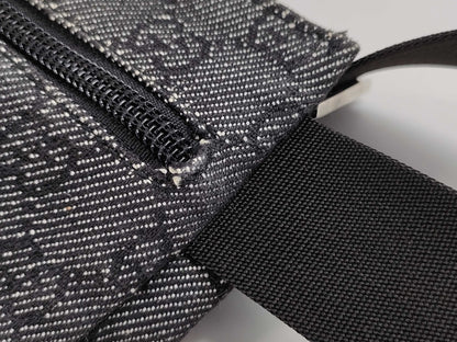 GUCCI GG Supreme 28566 Body Bag Waist Pouch Bag