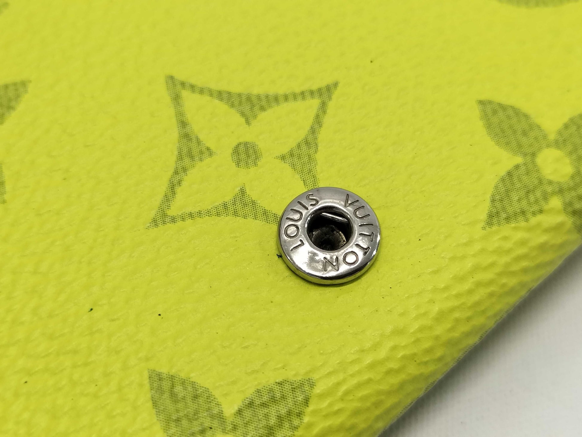 LOUIS VUITTON Louis Vuitton Discovery Compact Wallet Yellow M67629 Wallet