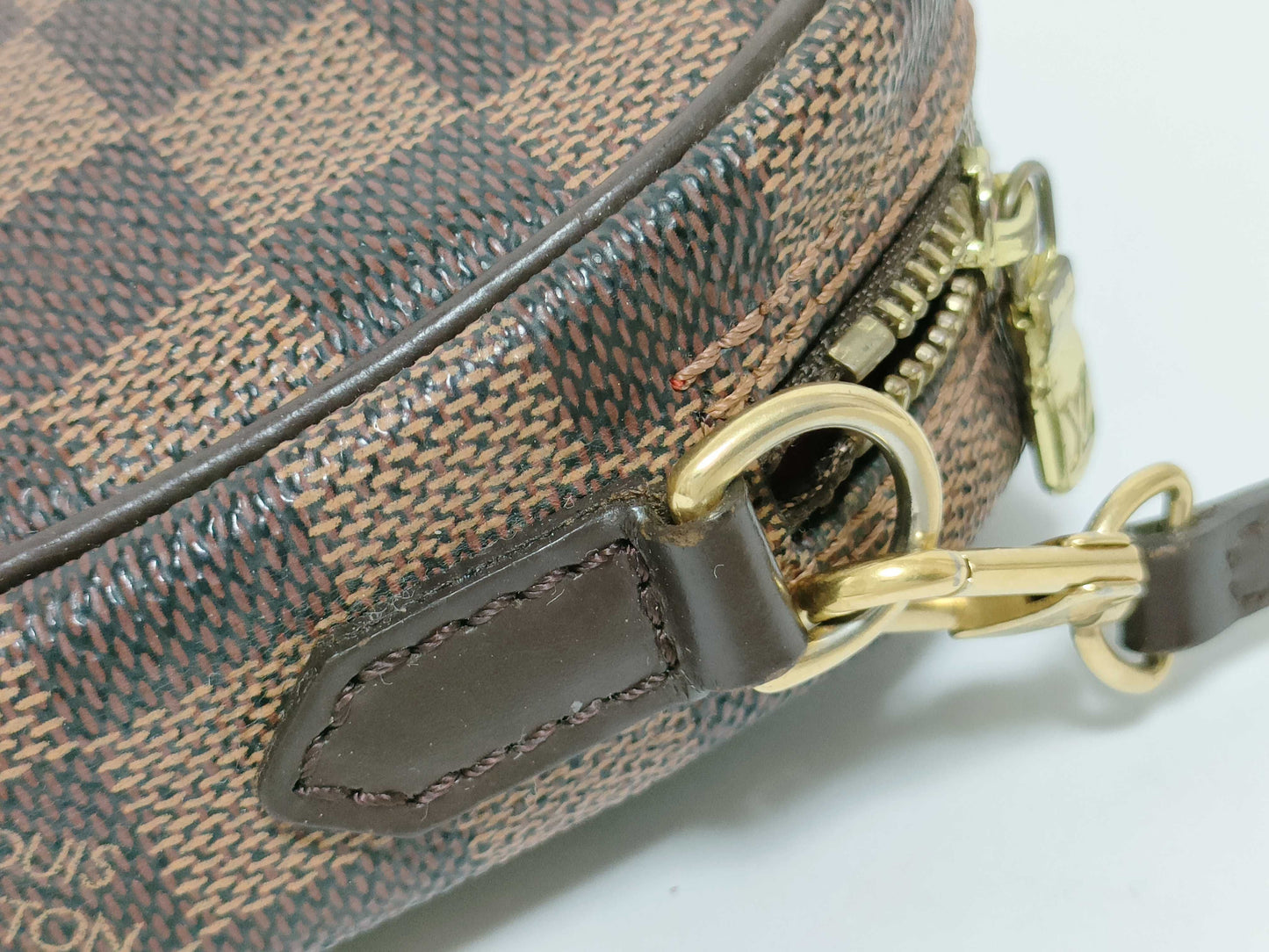 LOUIS VUITTON Damier LOUIS VUITTON N51296 Damier Pochette Ipanema Damier Ebene Shoulder Bag