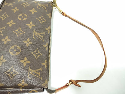 LOUIS VUITTON Monogram Accessory Pouch