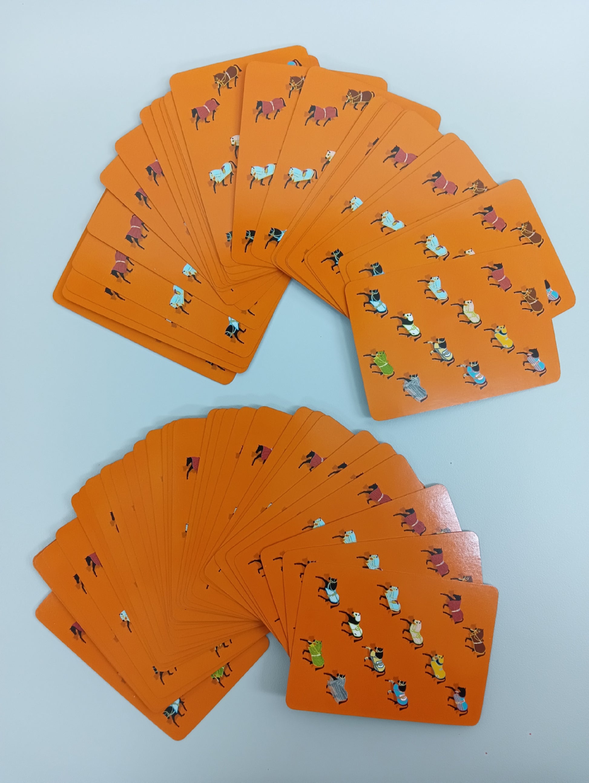 HERMES 55 cards + 1 poker role list Other accessories