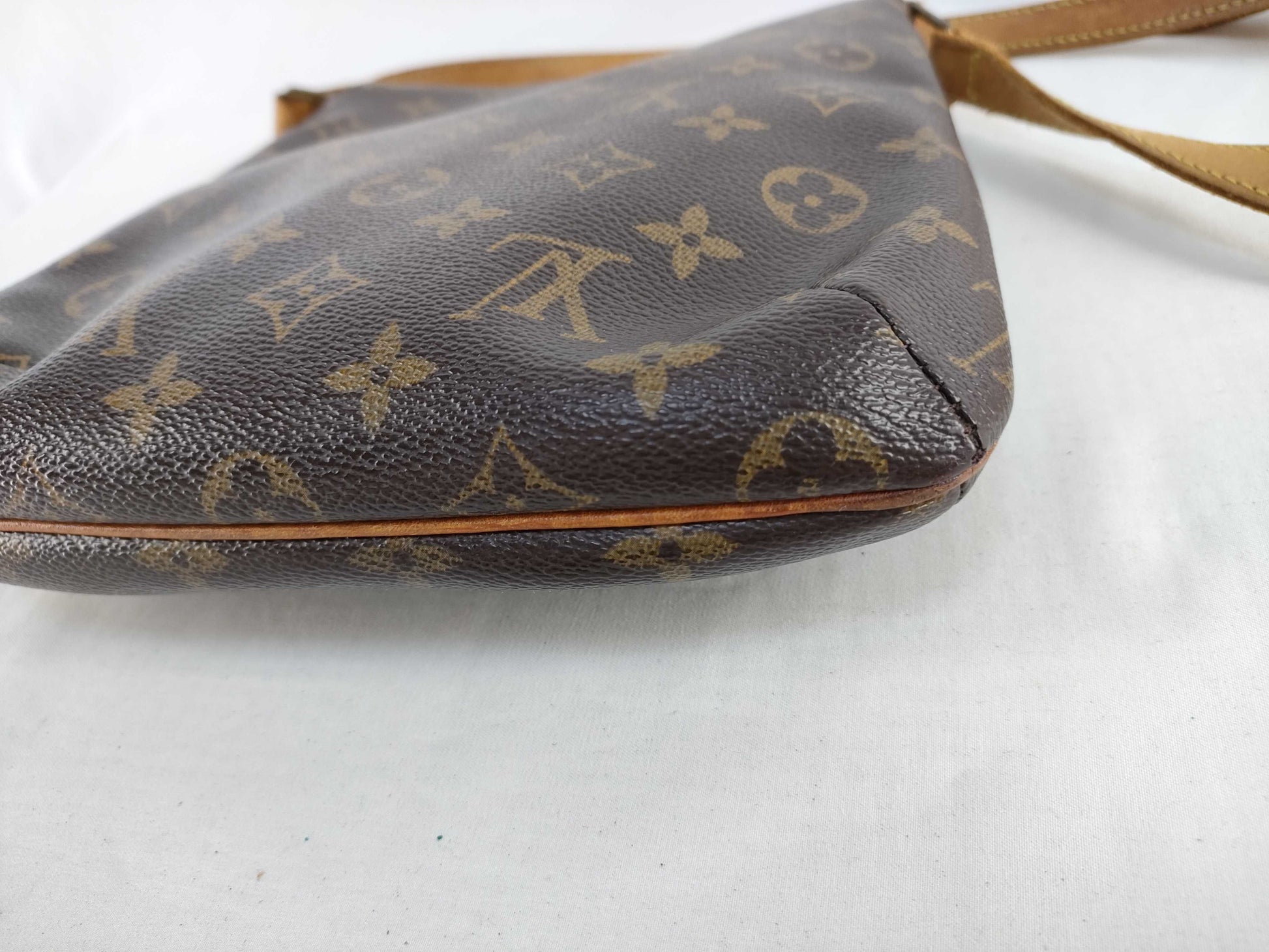 LOUIS VUITTON Monogram Musette Salsa Monogram Shoulder Bag