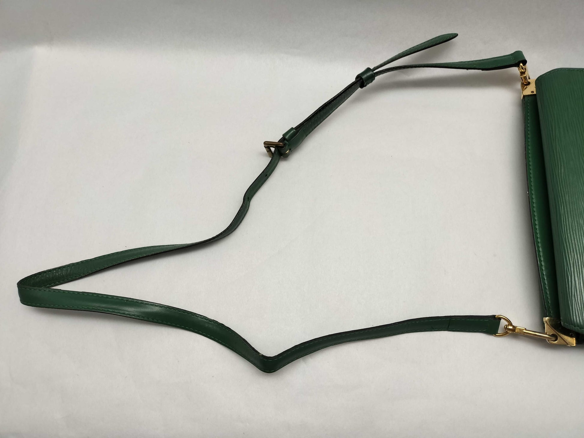 LOUIS VUITTON Epi Louis Vuitton Epi Shoulder Bag Shoulder Bag