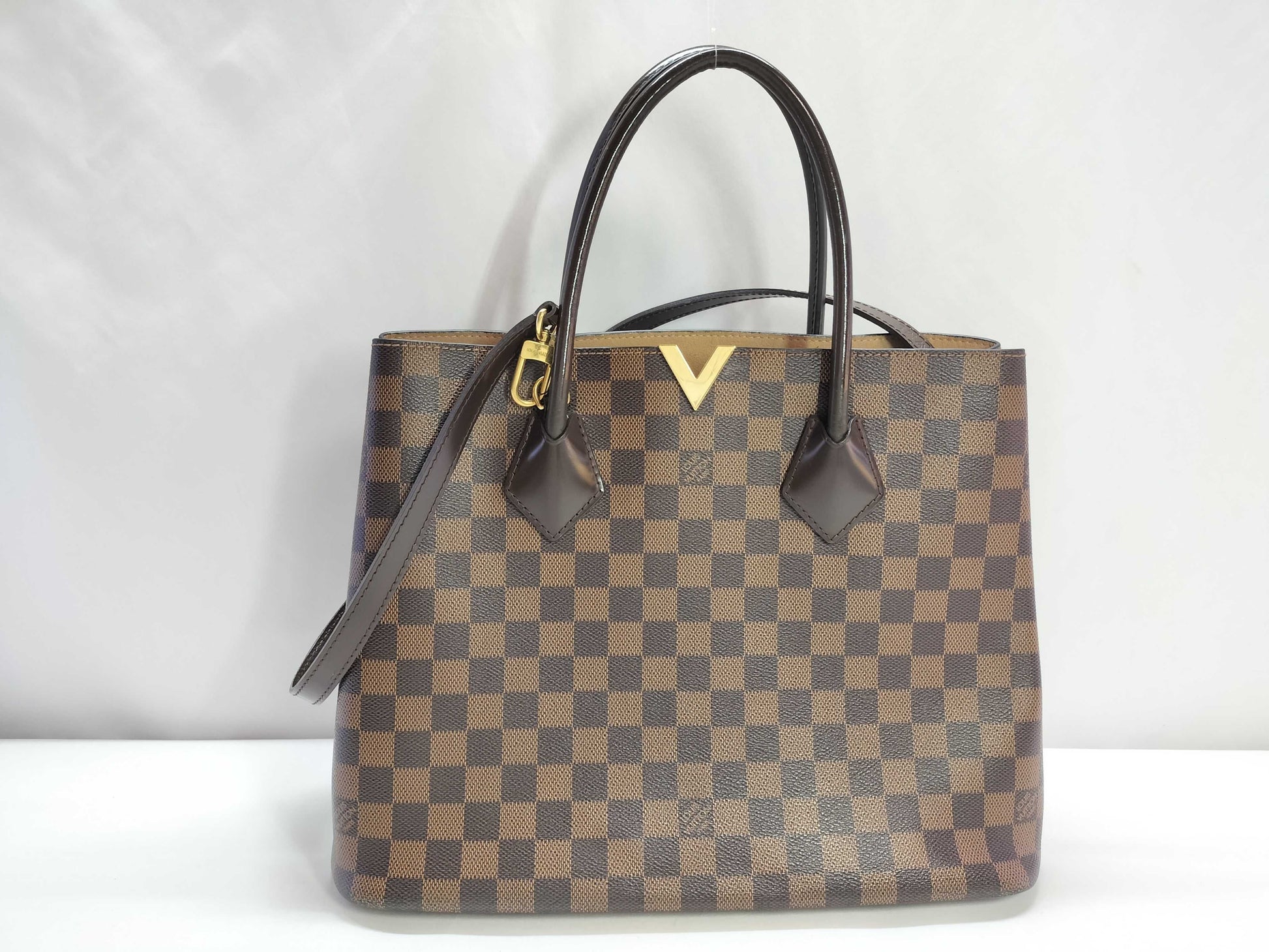LOUIS VUITTON Damier Louis Vuitton Damier Handbag Tote Bag