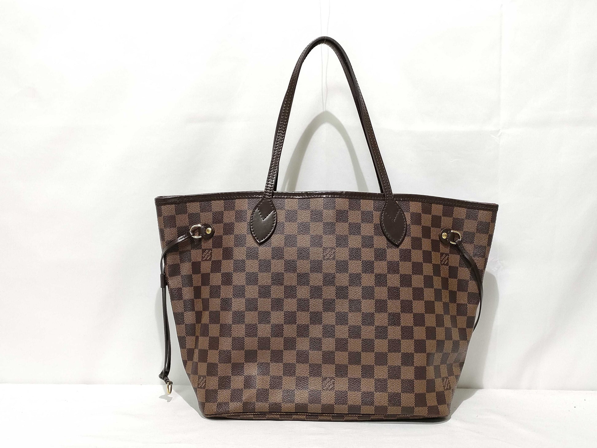 LOUIS VUITTON Damier Louis Vuitton Never Full Tote Bag