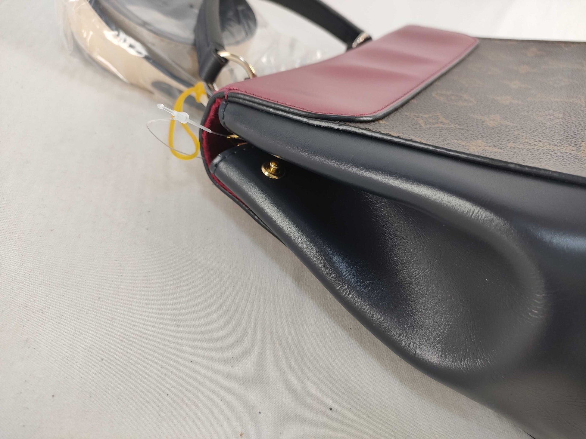 LOUIS VUITTON Monogram Louis Vuitton CLUNY Shoulder Bag Handbag