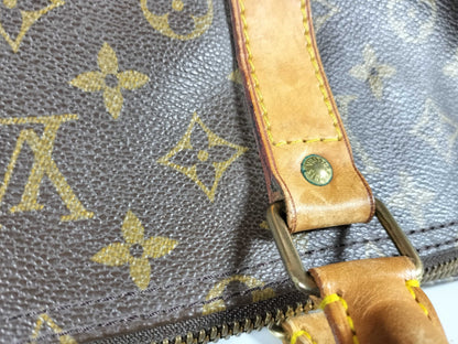 LOUIS VUITTON Monogram Louis Vuitton Keepall Bandouliere Boston Bag