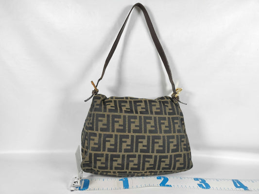 FENDI Mamma Bucket Shoulder Bag