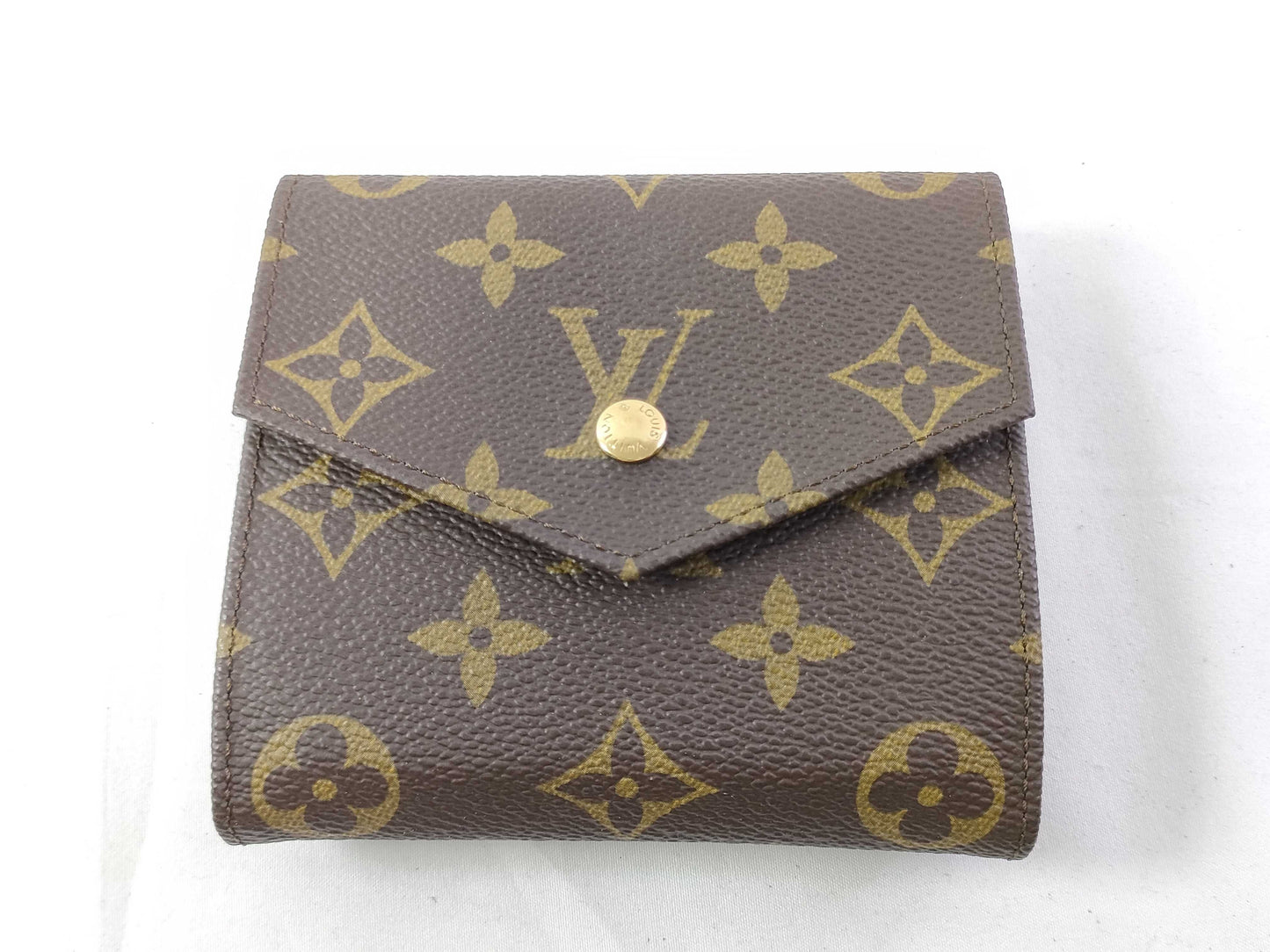 LOUIS VUITTON Monogram Louis Vuitton Wallet