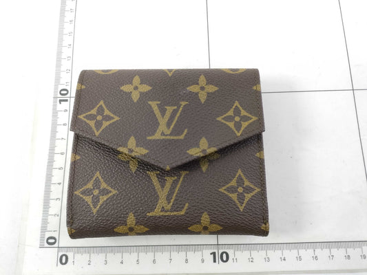 LOUIS VUITTON Monogram Louis Vuitton Wallet