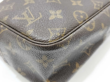 LOUIS VUITTON Monogram LV/Vuitton M47522/True Toilette 28 Second Bag Pouch Monogram Accessory Pouch