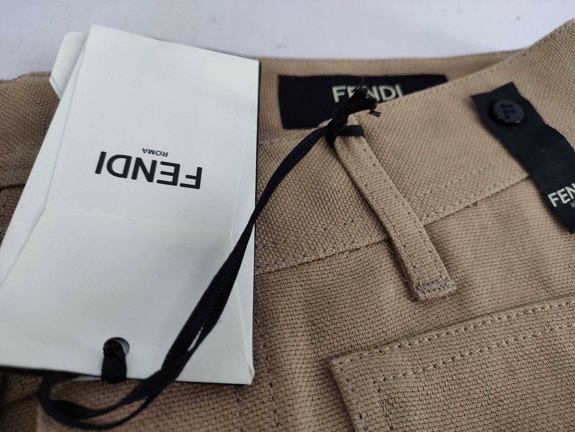 New FENDI shorts in beige