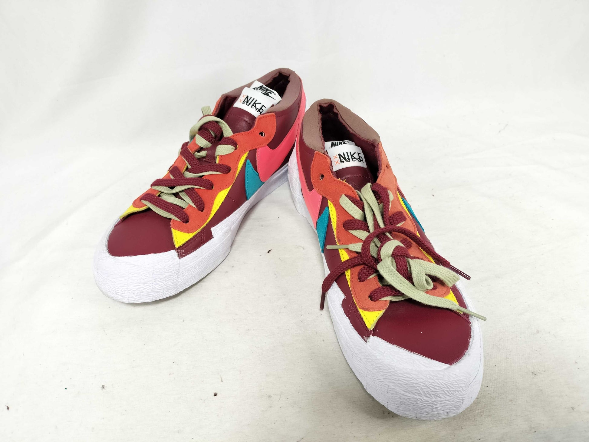 NIKE Nike x sacai x Kaws Blazer Low-Cut Sneakers