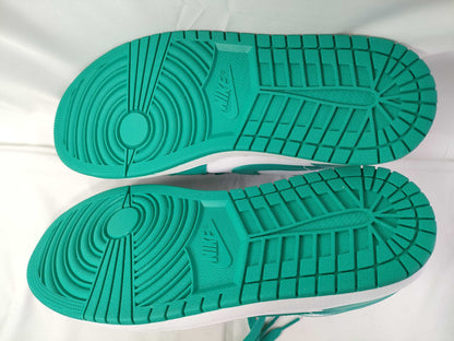 New NIKE WMNS AIR JORDAN1 LOW DC0774 132 Sneakers