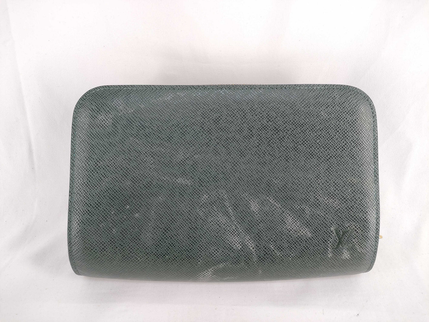 LOUIS VUITTON Taiga Taiga Baikal Clutch Bag