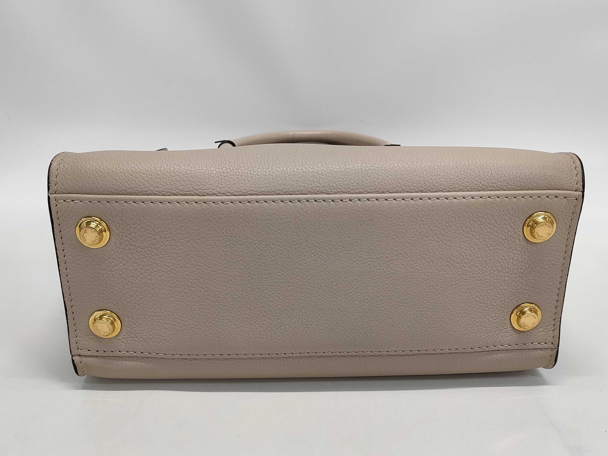 LOUIS VUITTON Louis Vuitton On My Side Handbag Handbag