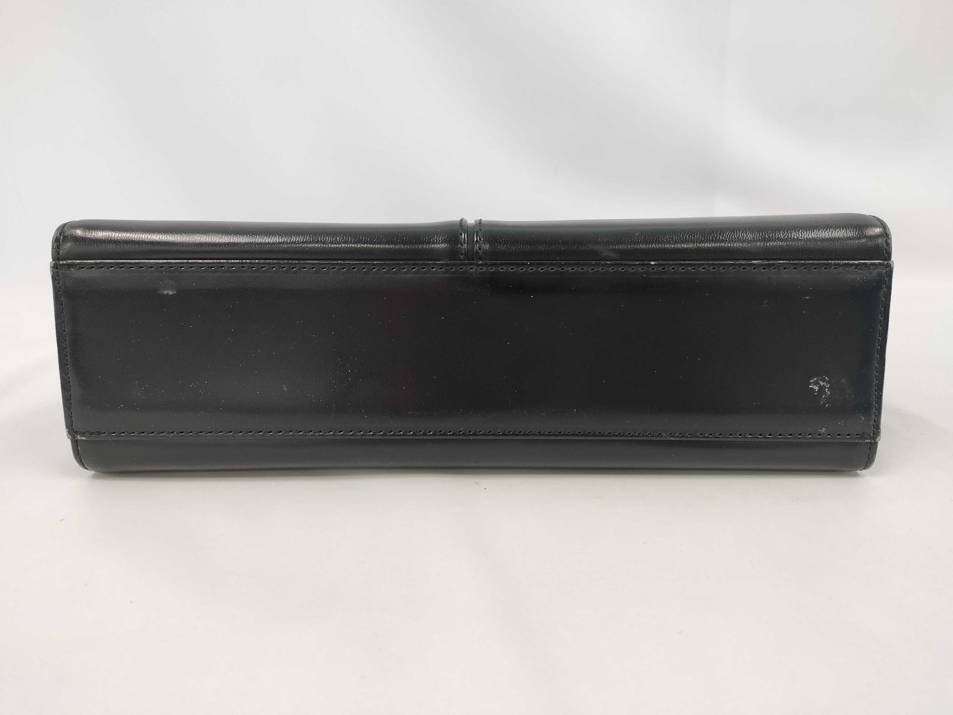 Yves Saint Laurent Handbag