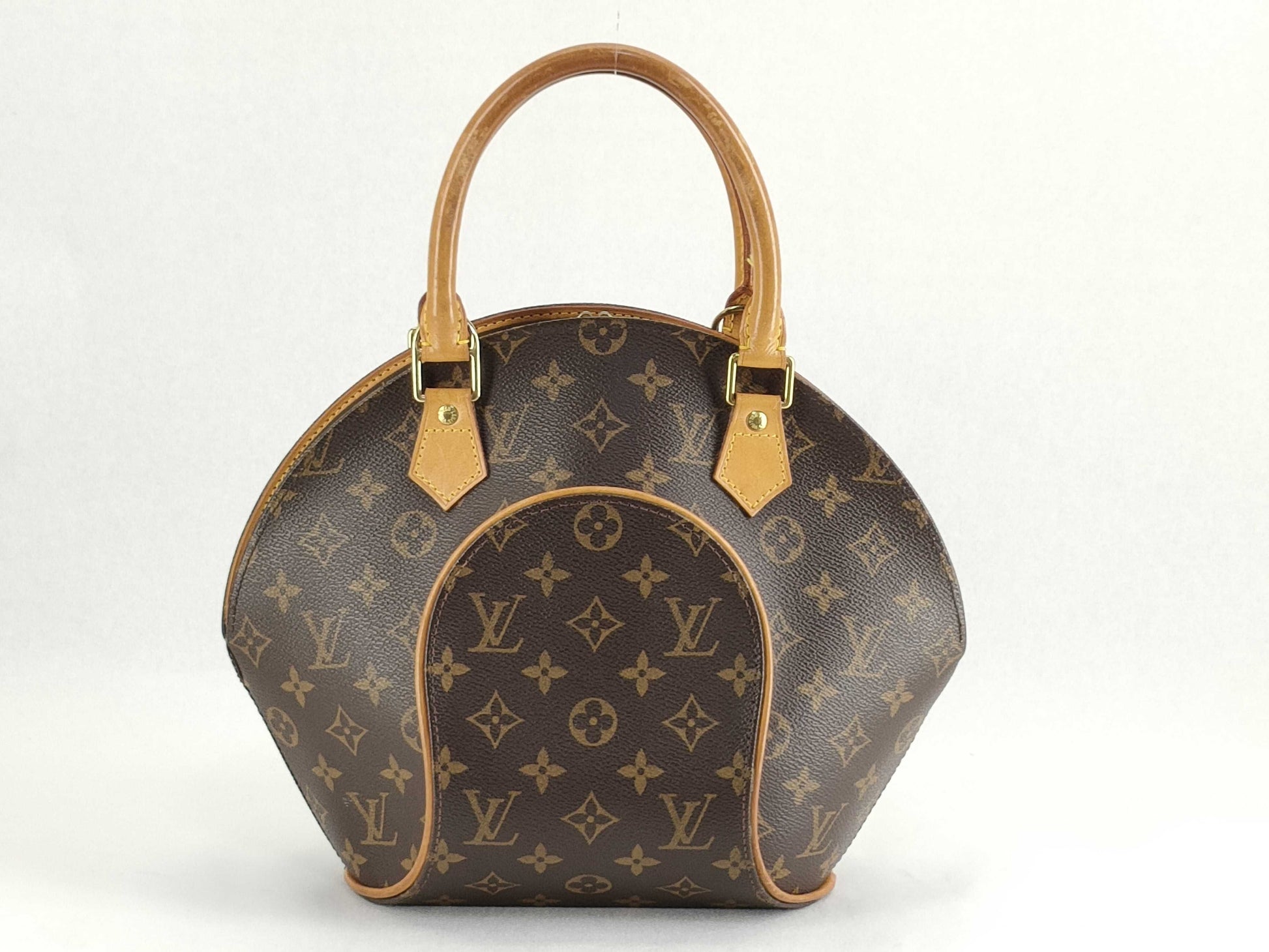 LOUIS VUITTON Monogram LOUIS VUITTON Ellipse MM M51126 Handbag