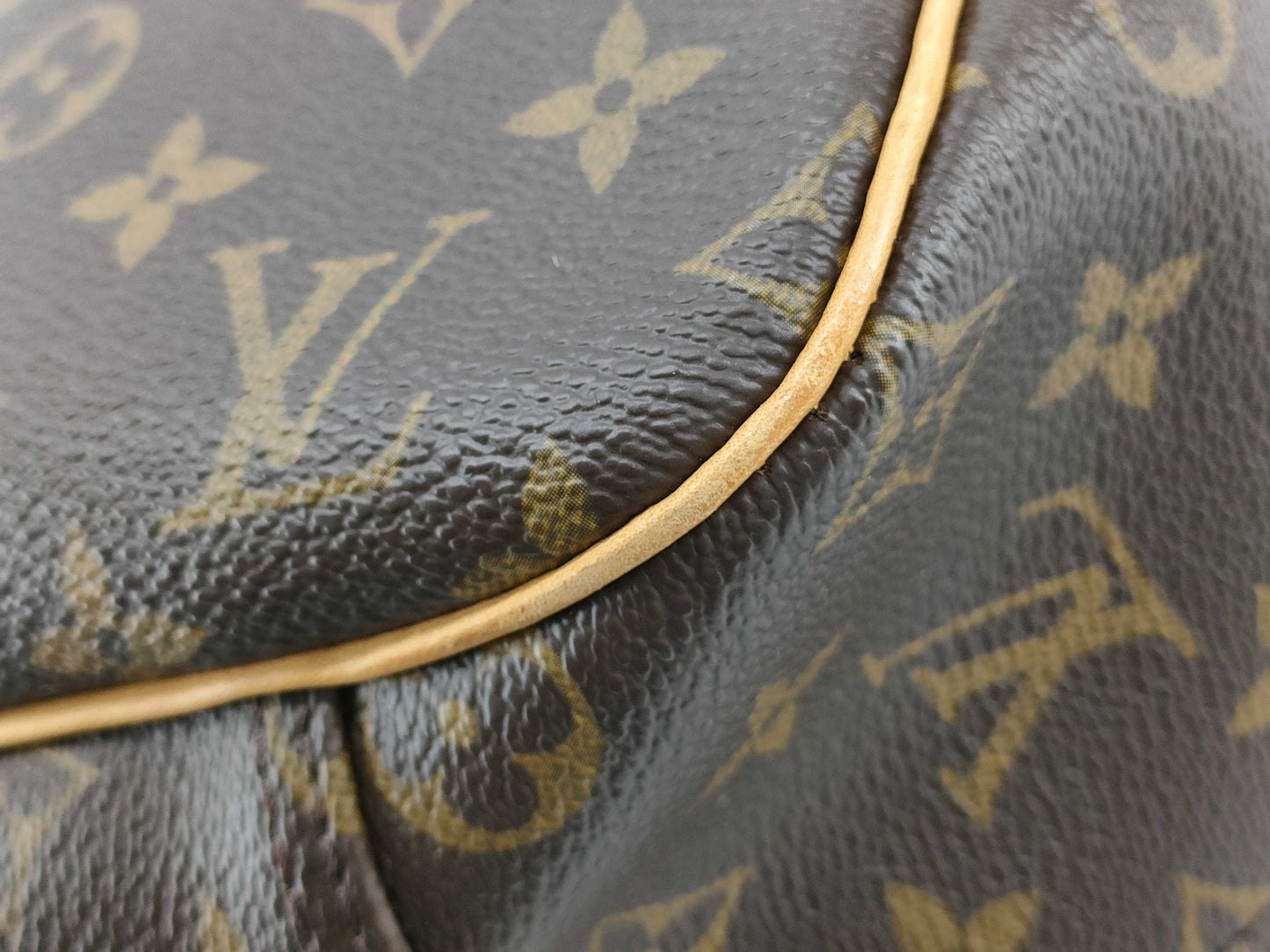 LOUIS VUITTON Monogram LOUIS VUITTON Excursion M41450 Handbag