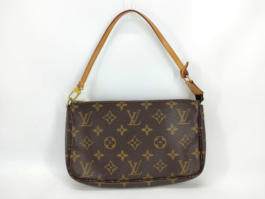 LOUIS VUITTON Monogram LOUIS VUITTON Pochette Accessoir M51980 Handbag