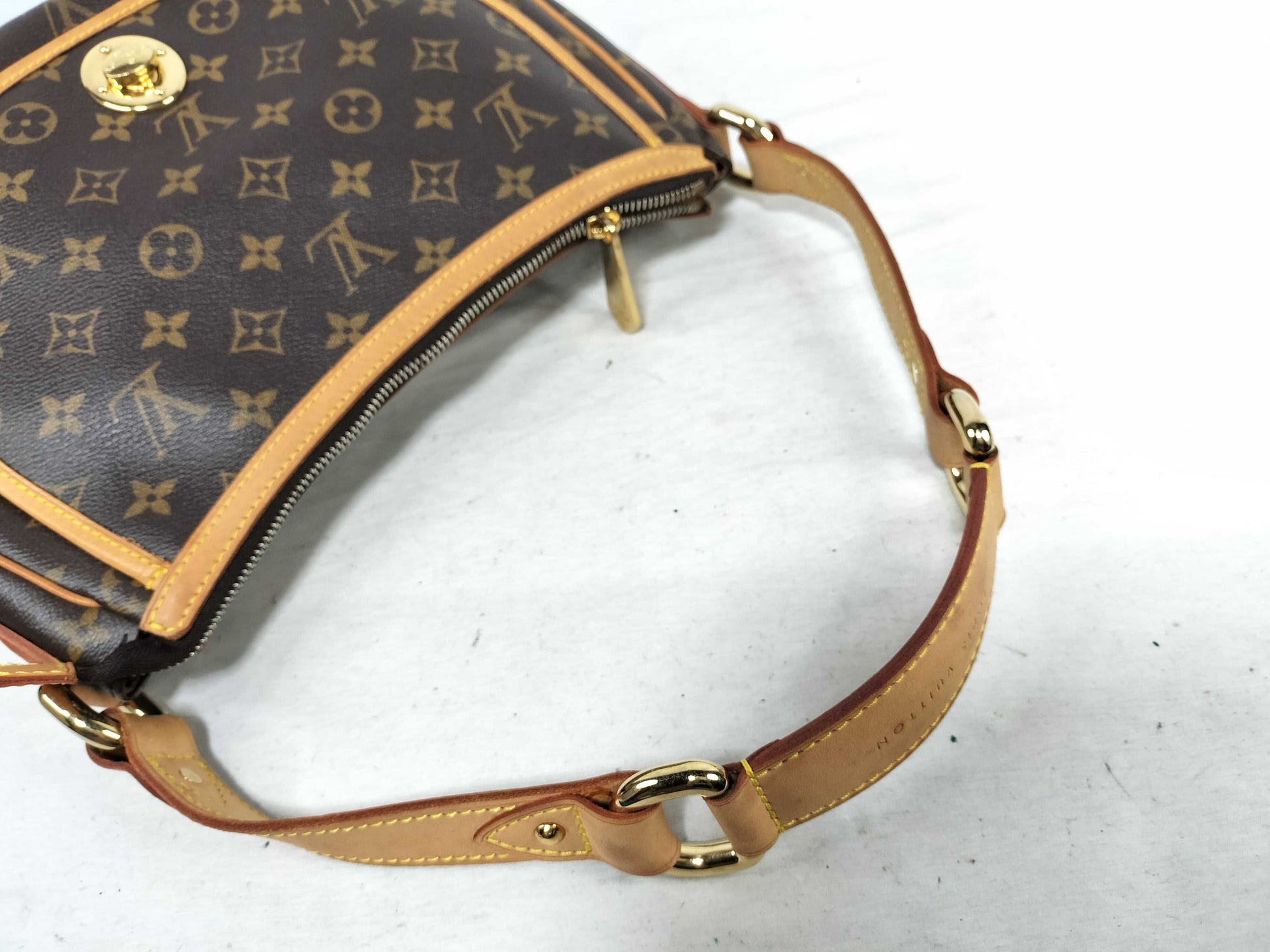 LOUIS VUITTON Monogram LV Toulon GM Shoulder Bag