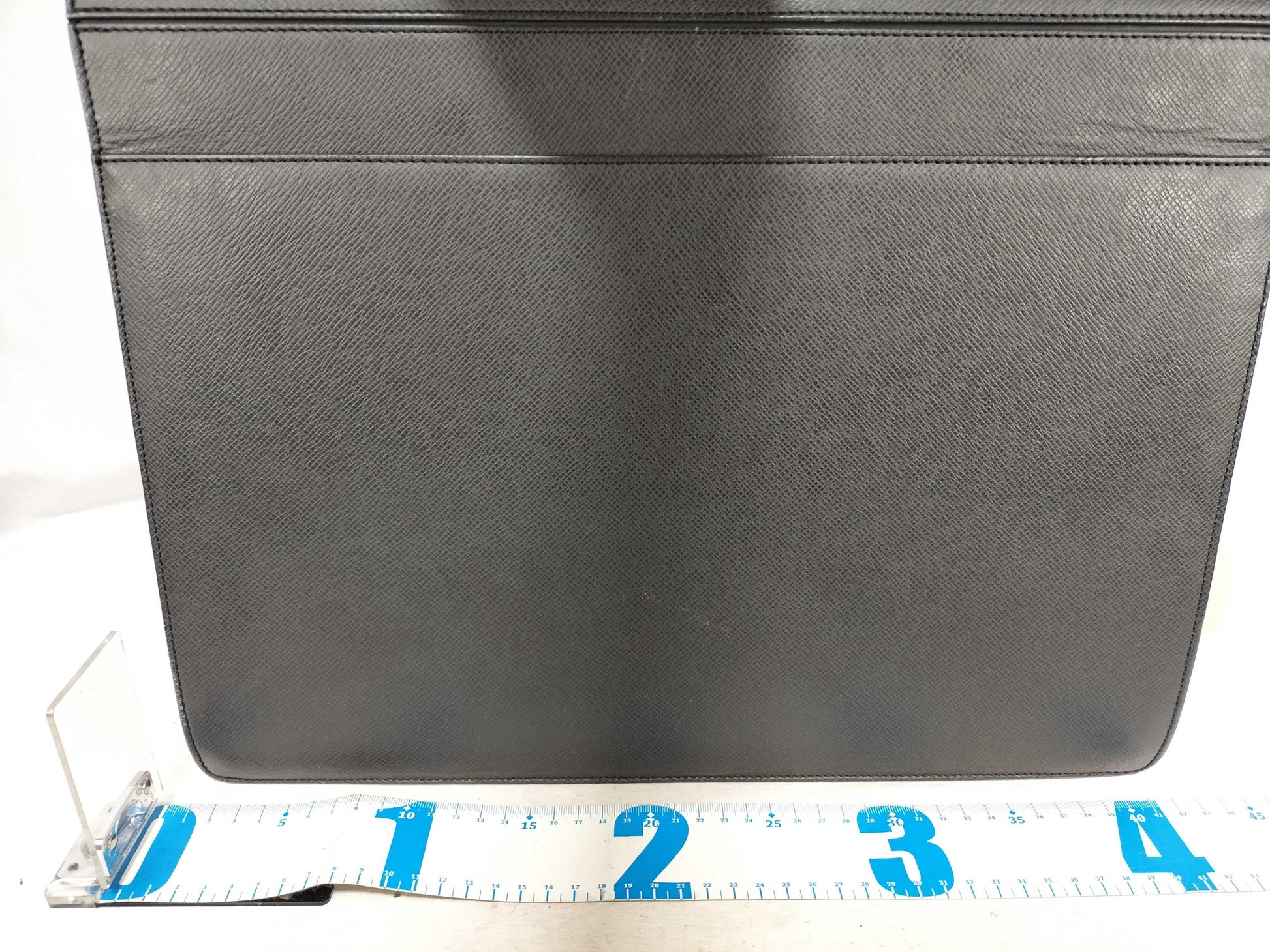 LOUIS VUITTON LV Robusto Business Bag