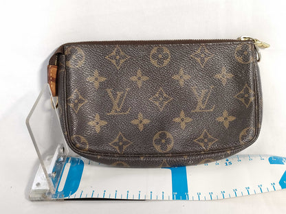 LOUIS VUITTON Monogram LV Small Pouch