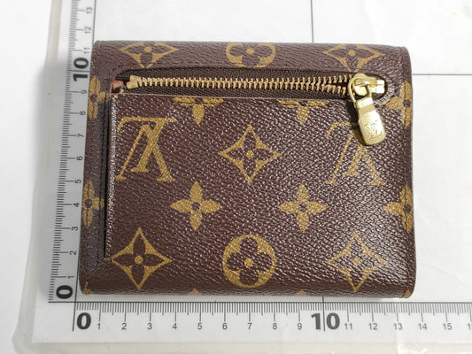 LOUIS VUITTON Monogram LV Wallet