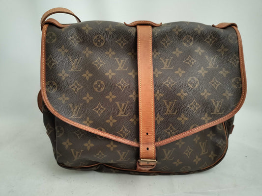 LOUIS VUITTON Monogram LOUIS VUITTON Monogram M42256 Saumur 30 Shoulder Bag Shoulder Bag