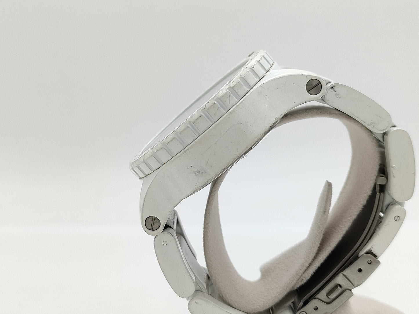 Nixon 42-20 White Chrono 14F Quartz Immovable Men's Watch